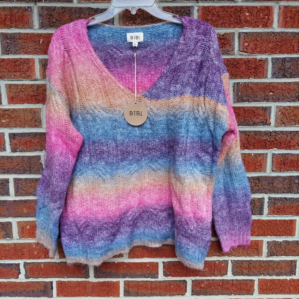 V-Neck Sweater. Size Large. NWT. Soft.